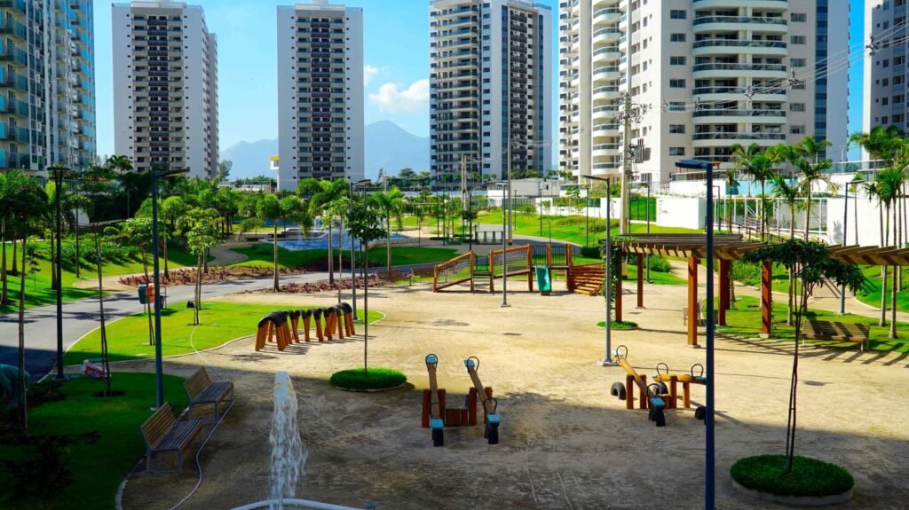 Playground_baixa-scaled.jpg